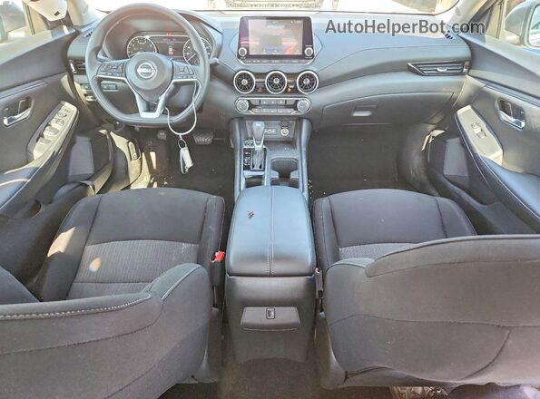 3N1AB8CVXSY374213 2025 NISSAN SENTRA Gray Widok deski rozdzielczej