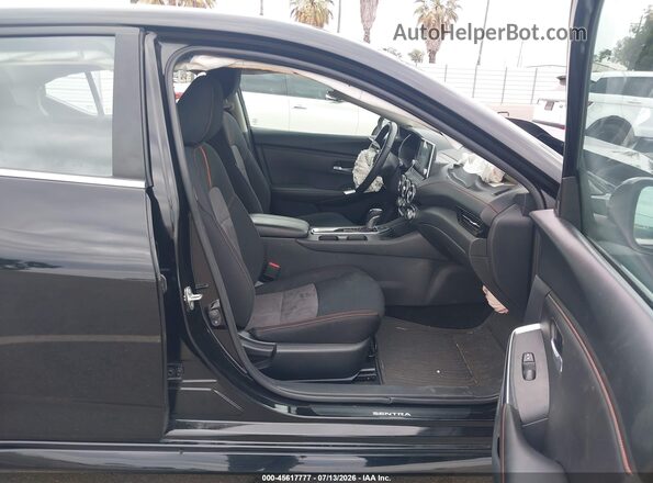 3N1AB8DV0RY307404 2024 NISSAN SENTRA Black Սալոնի դիմացի տեսք