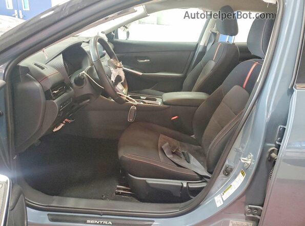 3N1AB8DV1RY294243 2024 NISSAN SENTRA Teal Front interior view