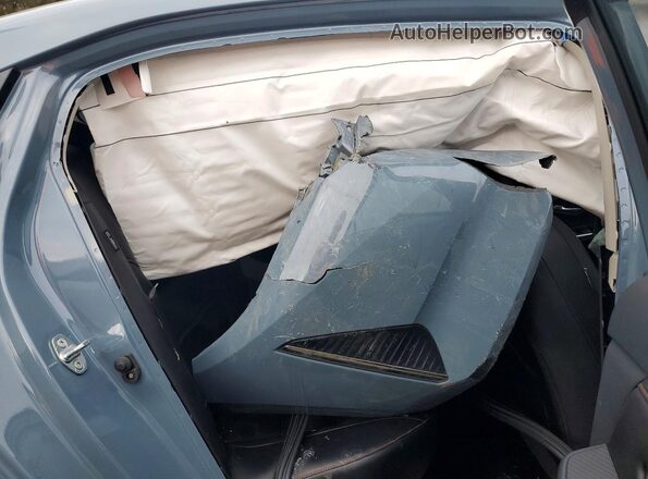 3N1AB8DV1RY390812 2024 NISSAN SENTRA Turquoise Հետևի նստատեղերի տեսք
