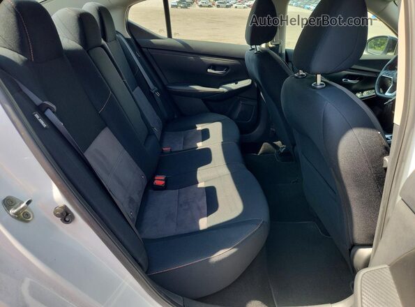 3N1AB8DV2NY271595 2022 NISSAN SENTRA White Вид задніх сидінь