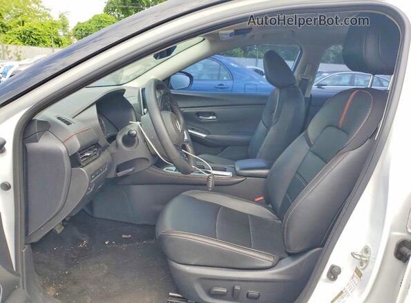 3N1AB8DV3PY316529 2023 NISSAN SENTRA White Սալոնի դիմացի տեսք