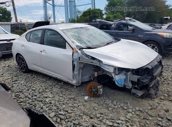 3N1AB8DV3RY256481 2024 NISSAN SENTRA Белый Передняя правая четверть