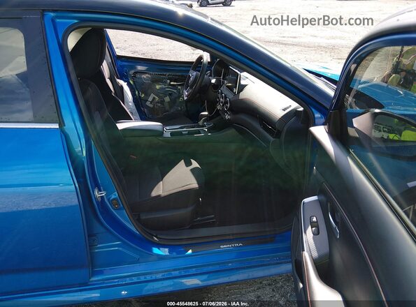 3N1AB8DV3RY383490 2024 NISSAN SENTRA Blue Vista interior delantera