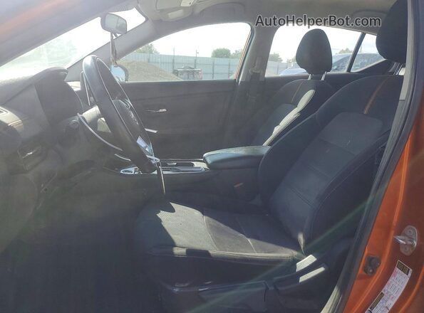 3N1AB8DV5RY233056 2024 NISSAN SENTRA Оранжевый Вид салона спереди