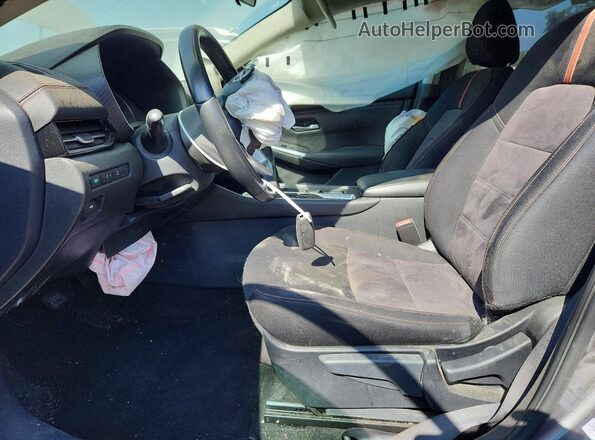 3N1AB8DV5RY279955 2024 NISSAN SENTRA Gray Սալոնի դիմացի տեսք