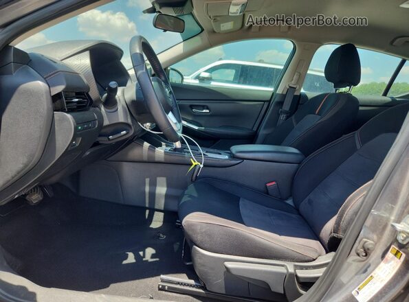 3N1AB8DV6MY231311 2021 NISSAN SENTRA Gray Front interior view