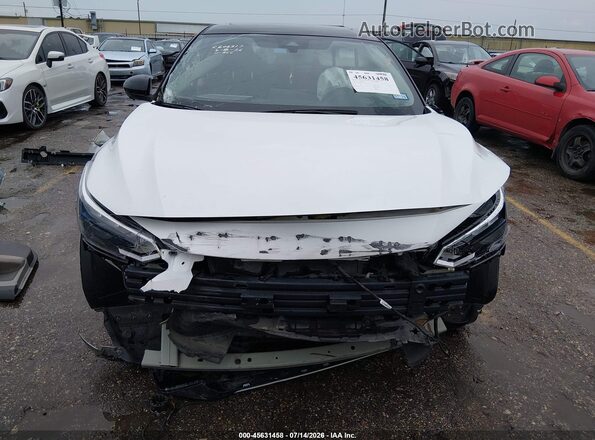 3N1AB8DV6RY276885 2024 NISSAN SENTRA Белый Вид панели приборов