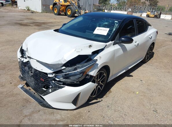 3N1AB8DV7RY363467 2024 NISSAN SENTRA White Vista tres cuartos delantera izquierda
