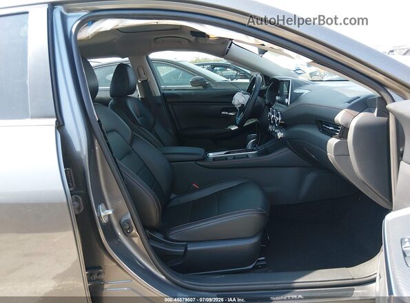 3N1AB8DV7SY348134 2025 NISSAN SENTRA Серый Вид салона спереди