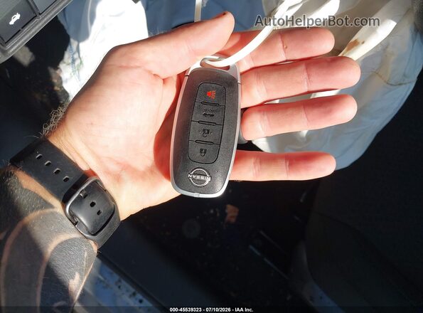 3N1AB9BV1TY268385 2026 NISSAN SENTRA Gray Vista del salpicadero