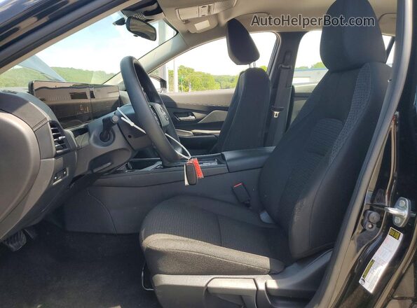 3N1AB9BV7TY231857 2026 NISSAN SENTRA Black Front interior view