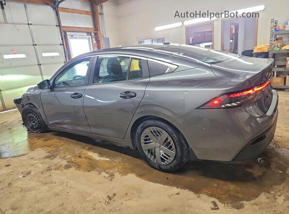 3N1AB9BV8TY218874 2026 NISSAN SENTRA Gray Trasero izquierdo