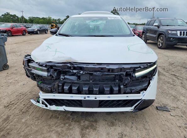 3N1AB9CV2TY252744 2026 NISSAN SENTRA Белый Вид спереди
