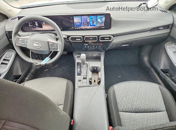 3N1AB9CV2TY252744 2026 NISSAN SENTRA Белый Вид панели приборов