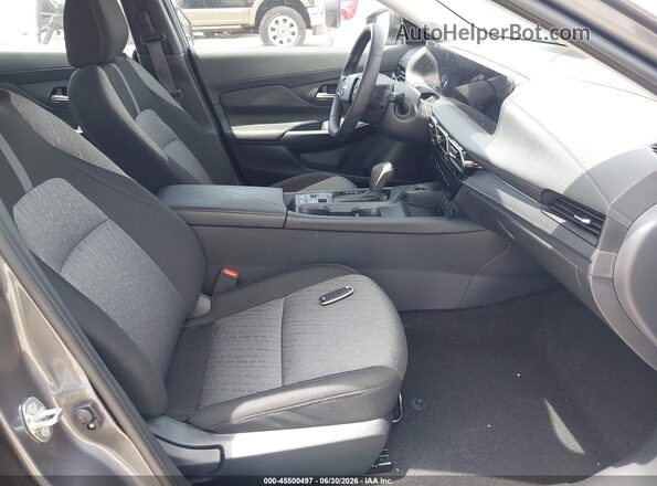 3N1AB9CV4TY239378 2026 NISSAN SENTRA Gray Widok wnętrza z przodu