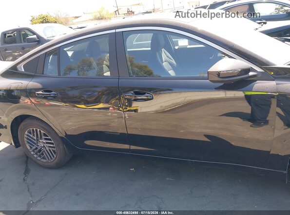 3N1AB9CV6TY222713 2026 NISSAN SENTRA Black Սալոնի 360 աստիճան տեսք