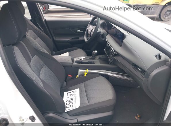 3N1AB9CV8TY210532 2026 NISSAN SENTRA White Vista interior delantera
