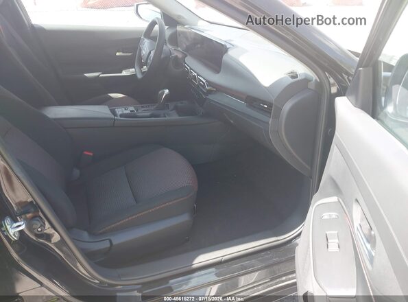 3N1AB9DV1TY233472 2026 NISSAN SENTRA Black წინა სალონის ხედი