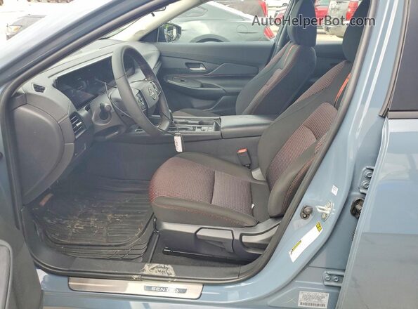 3N1AB9DV1TY253172 2026 NISSAN SENTRA Blue Widok wnętrza z przodu