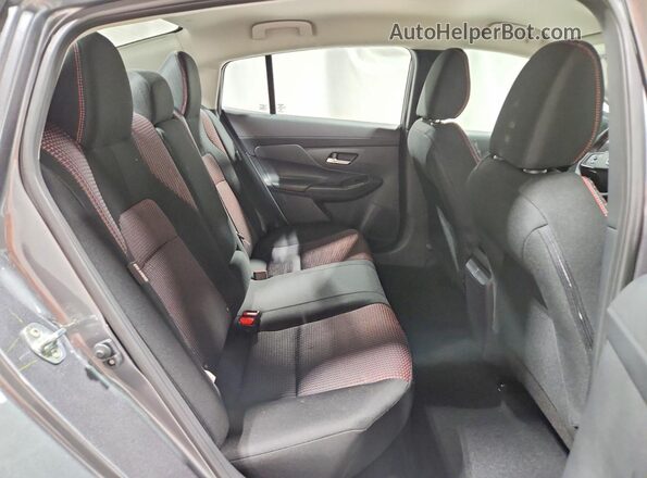 3N1AB9DV2TY280932 2026 NISSAN SENTRA Gray Rear seats view