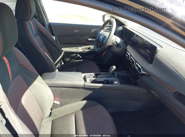 3N1AB9DV3TY216415 2026 NISSAN SENTRA Черный Вид салона спереди