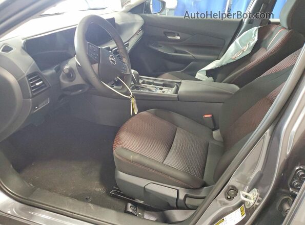 3N1AB9DV4TY282486 2026 NISSAN SENTRA Silver წინა სალონის ხედი