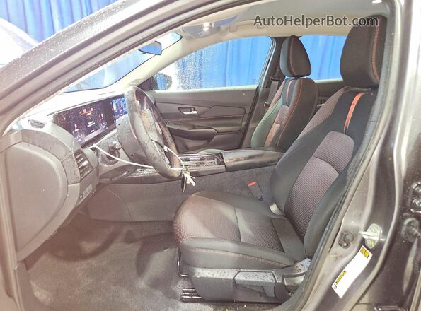 3N1AB9DV6TY279962 2026 NISSAN SENTRA Gray წინა სალონის ხედი