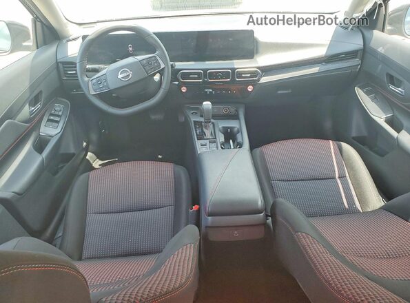 3N1AB9DV7TY225232 2026 NISSAN SENTRA Black Vista del salpicadero