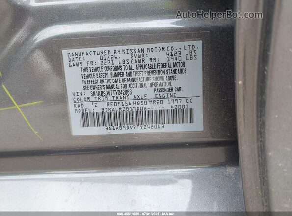 3N1AB9DV7TY242063 2026 NISSAN SENTRA Gray Widok komory silnika