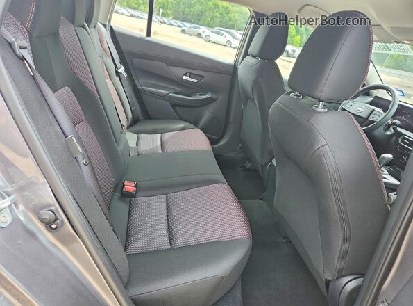 3N1AB9DV7TY246937 2026 NISSAN SENTRA Gray უკანა სავარძლების ხედი
