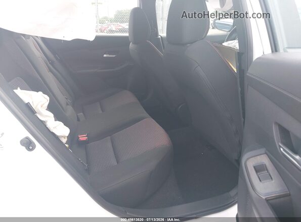 3N1AB9DV8TY213686 2026 NISSAN SENTRA White VIN կոդի պիտակի տեսք