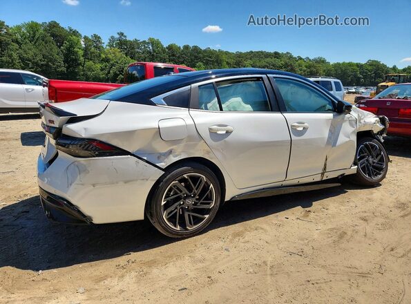 3N1AB9DV9TY226642 2026 NISSAN SENTRA White Задня права чверть