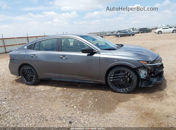 3N1AB9DV9TY263898 2026 NISSAN SENTRA Gray Սալոնի 360 աստիճան տեսք