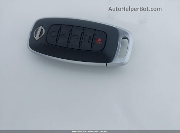 3N1AB9DVXTY208361 2026 NISSAN SENTRA Белый Вид панели приборов