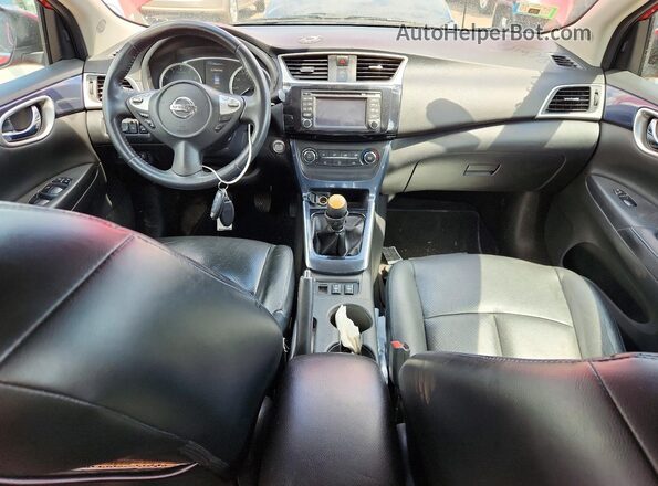 3N1CB7AP0HY203177 2017 NISSAN SENTRA Red Widok deski rozdzielczej