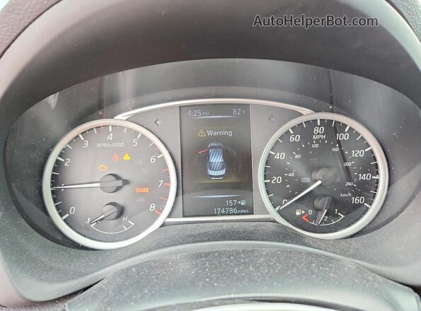 3N1CB7AP4HY302908 2017 NISSAN SENTRA Black Սարքավորումների վահանակի տեսք