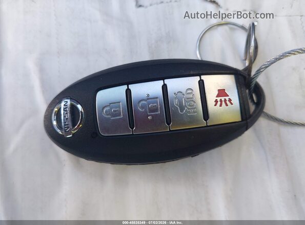 3N1CB7AP4HY324133 2017 NISSAN SENTRA Red Առջևի վահանակի տեսք