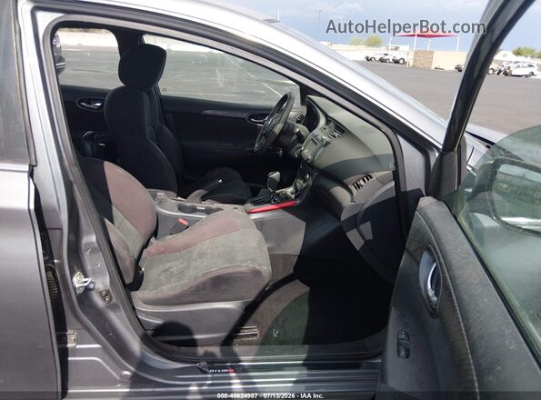 3N1CB7AP8HY265815 2017 NISSAN SENTRA Silver Front interior view