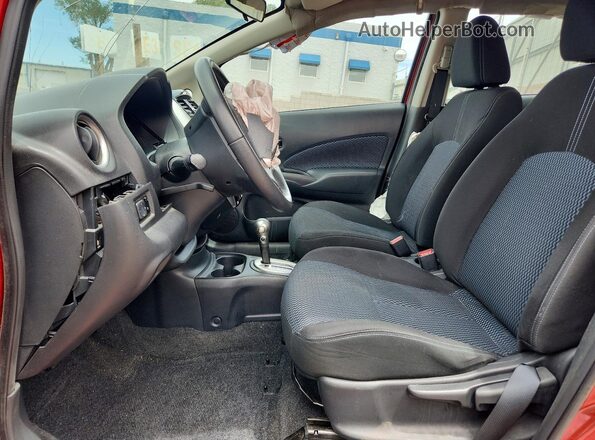 3N1CE2CP0GL376796 2016 NISSAN VERSA Red Вид салону спереду