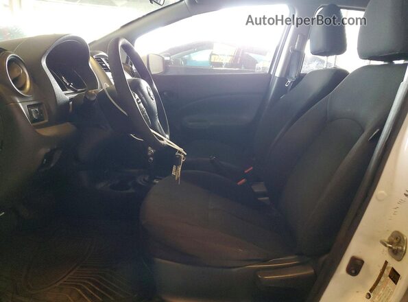 3N1CE2CP2HL355109 2017 NISSAN VERSA White Front interior view