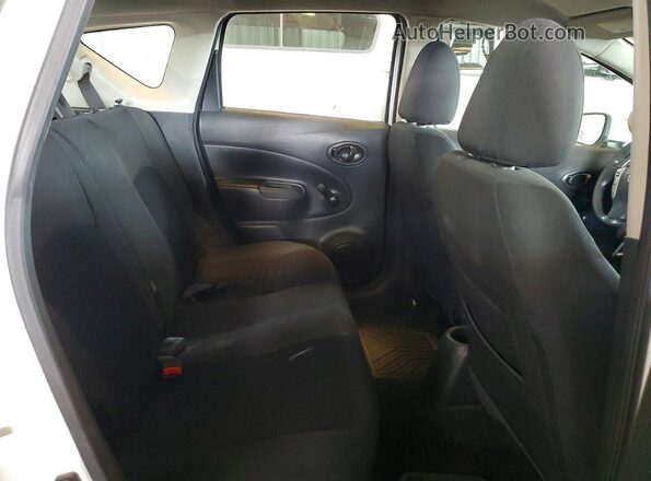 3N1CE2CP2HL355109 2017 NISSAN VERSA White Rear seats view