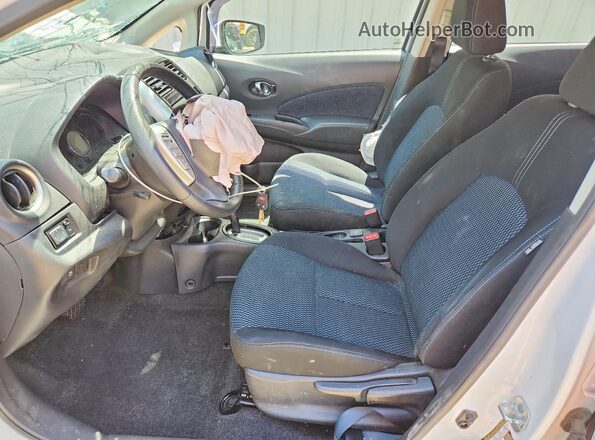 3N1CE2CP3GL409211 2016 NISSAN VERSA White Вид салону спереду