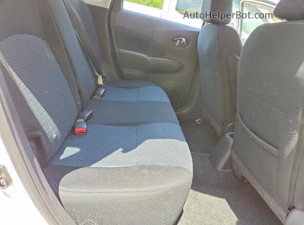 3N1CE2CP3GL409211 2016 NISSAN VERSA White Вид задньої частини салону
