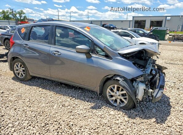 3N1CE2CP4JL356431 2018 NISSAN VERSA Gray Delantero derecho