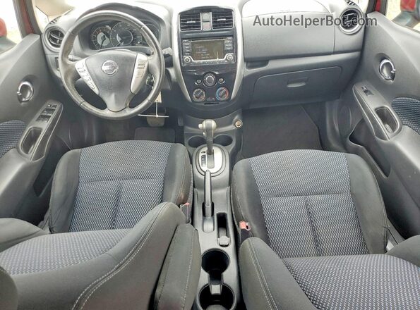 3N1CE2CP4JL356557 2018 NISSAN VERSA Maroon Вид панелі приладів