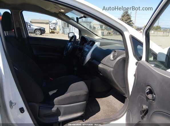 3N1CE2CP5GL368631 2016 NISSAN VERSA NOTE White Front interior view