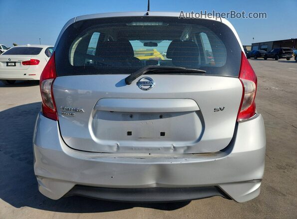 3N1CE2CP5HL365262 2017 NISSAN VERSA Серебряный Вид сзади