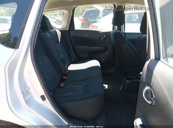 3N1CE2CP5JL363288 2018 NISSAN VERSA NOTE Silver VIN կոդի պիտակի տեսք