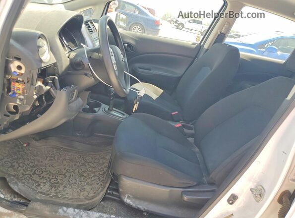3N1CE2CP6GL353670 2016 NISSAN VERSA White Front interior view